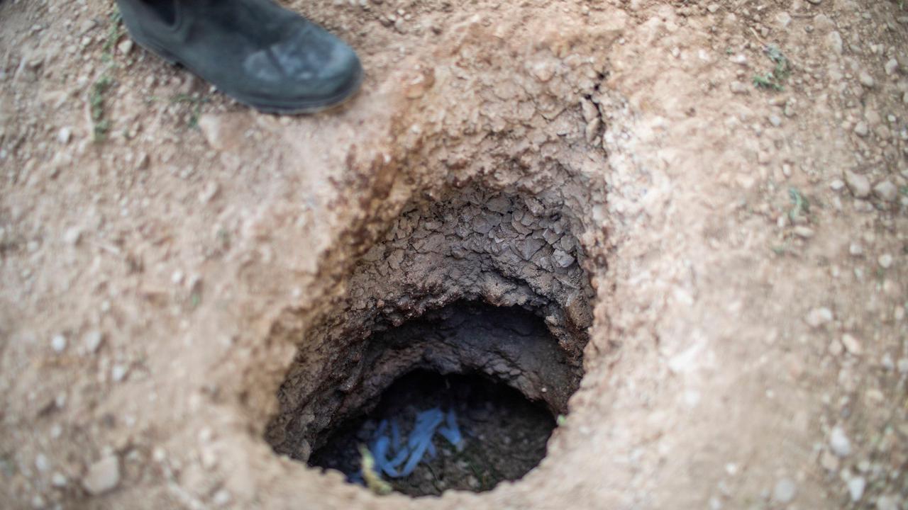 చెంచాల‌తో సొరంగం త‌వ్వి జైలు నుంచి పారిపోయిన ఖైదీలు.. ఎప్పుడు? ఎక్క‌డ‌?