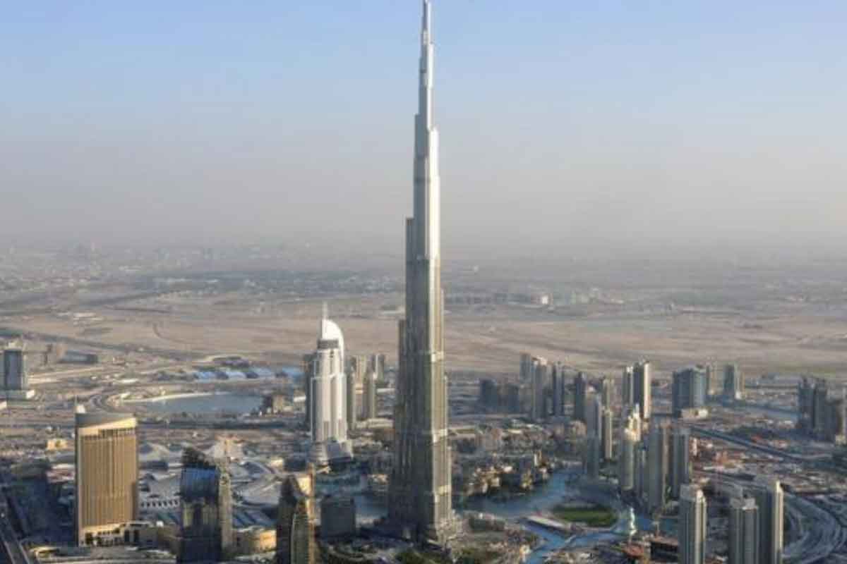 UAE Trip : దుబాయ్‌కి ట్రిప్ ప్లాన్ చేస్తున్నారా? ఇదే స‌రైన స‌మ‌యం.. విమాన టికెట్ల రేట్లు భారీగా త‌గ్గింపు