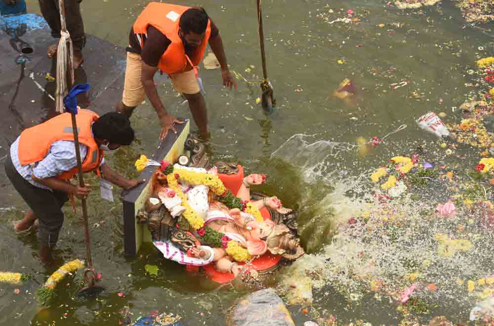 వచ్చే నిమజ్జనానికి సన్నద్ధం కావాలి