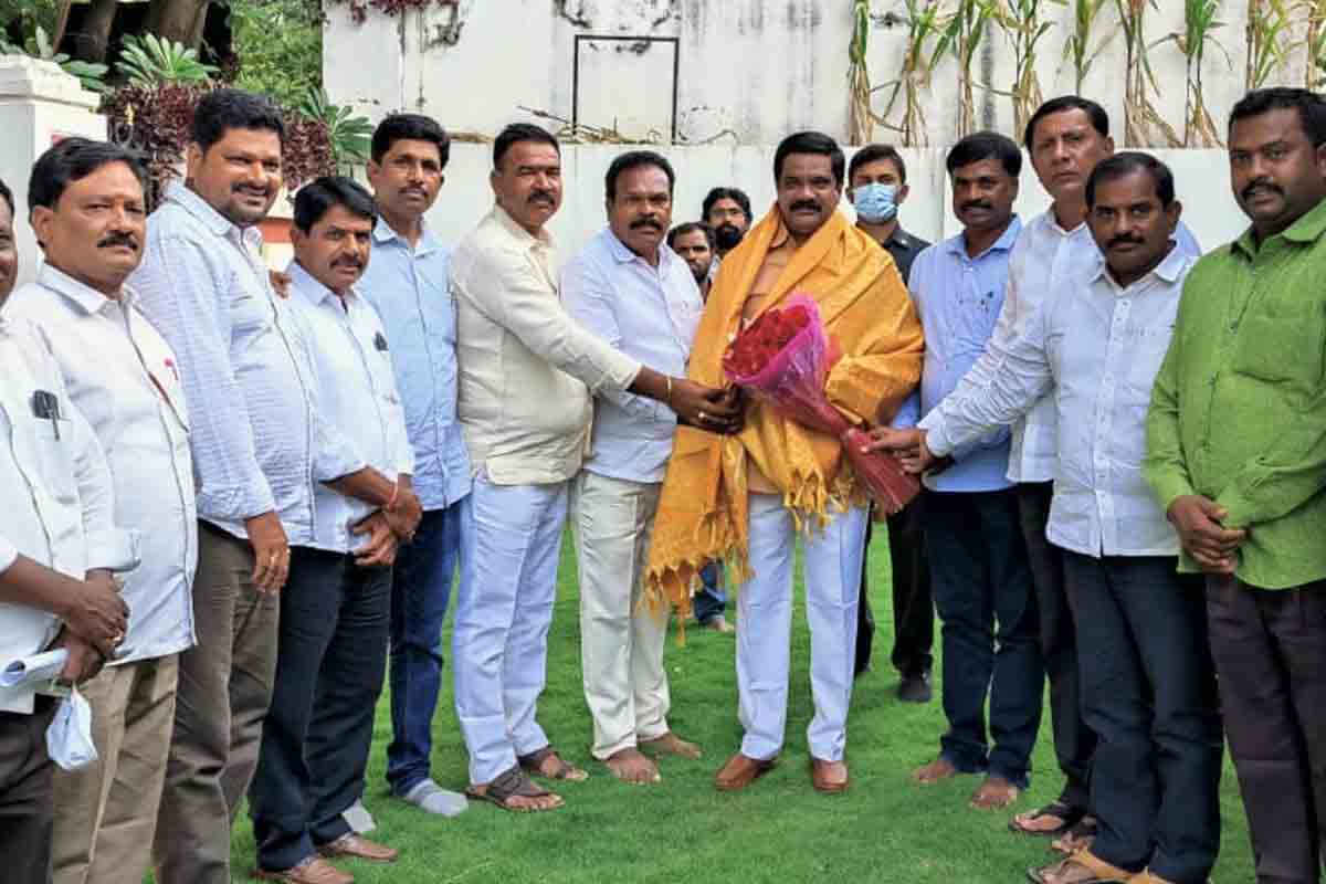 Minister Vemula |ఇంజినీర్స్‌ డే సందర్భంగా మంత్రి వేములకు సన్మానం
