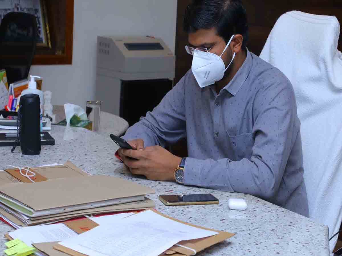 Tele conference : ప్రత్యేక బృందాలతో కోవిడ్ టీకా ప్రకియ: జిల్లా కలెక్టర్ వీ.పీ.గౌతమ్