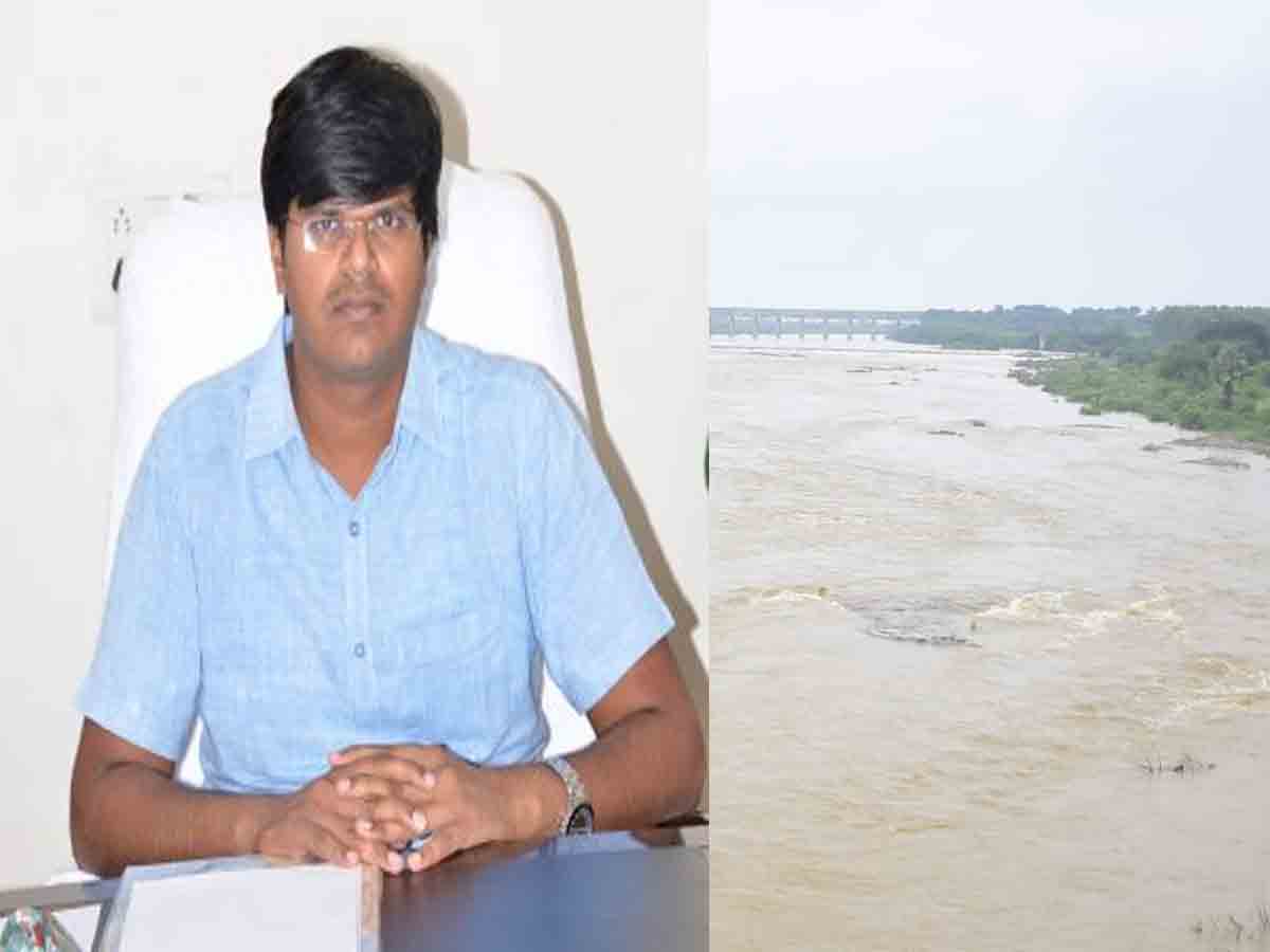 Special Control Room for Flood Relief | వరద సహాయక చర్యల కోసం ప్రత్యేక కంట్రోల్ రూం ఏర్పాటు : కలెక్టర్ వీపీ.గౌతమ్