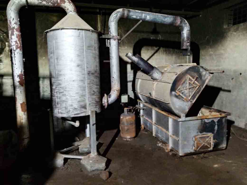 దహనం కోసం శవాల పడిగాపులు