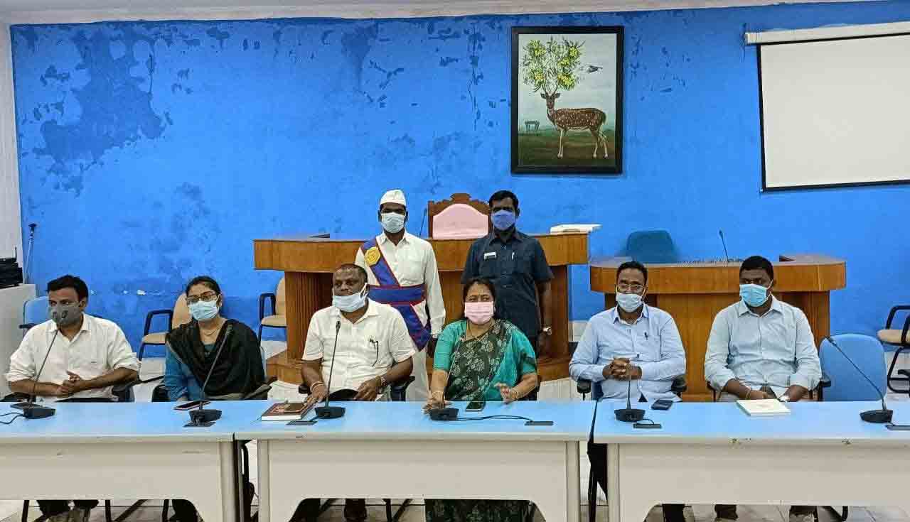 వరంగల్‌ను ప్లాస్టిక్‌ రహితంగా తీర్చిదిద్దుతాం