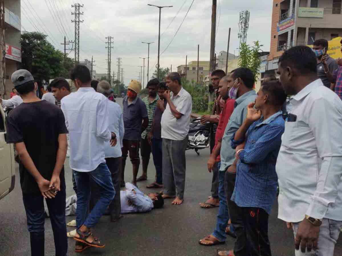 విషాదం : వైద్యం వికటించి కవల పిల్లలు మృతి ?