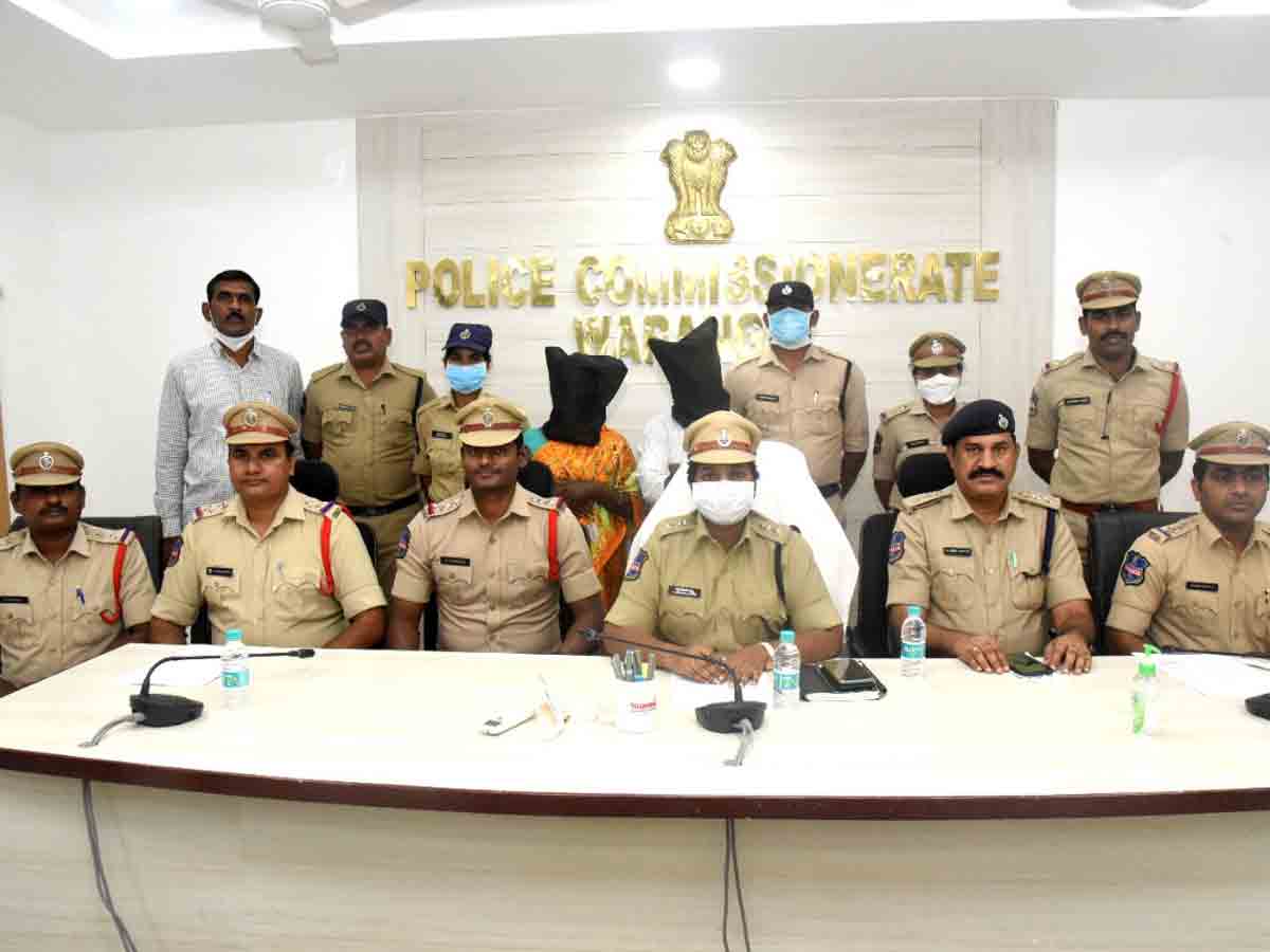 కొడుకుతో కలసి భర్తను హతమార్చిన భార్య.. తల్లీకొడుకుల అరెస్టు