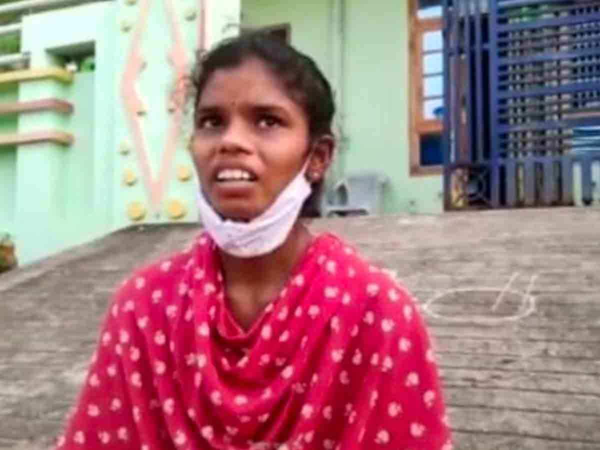 నా భర్తను దాచిపెట్టారు.. అత్తగారింటి ఎదుట మహిళ న్యాయపోరాటం