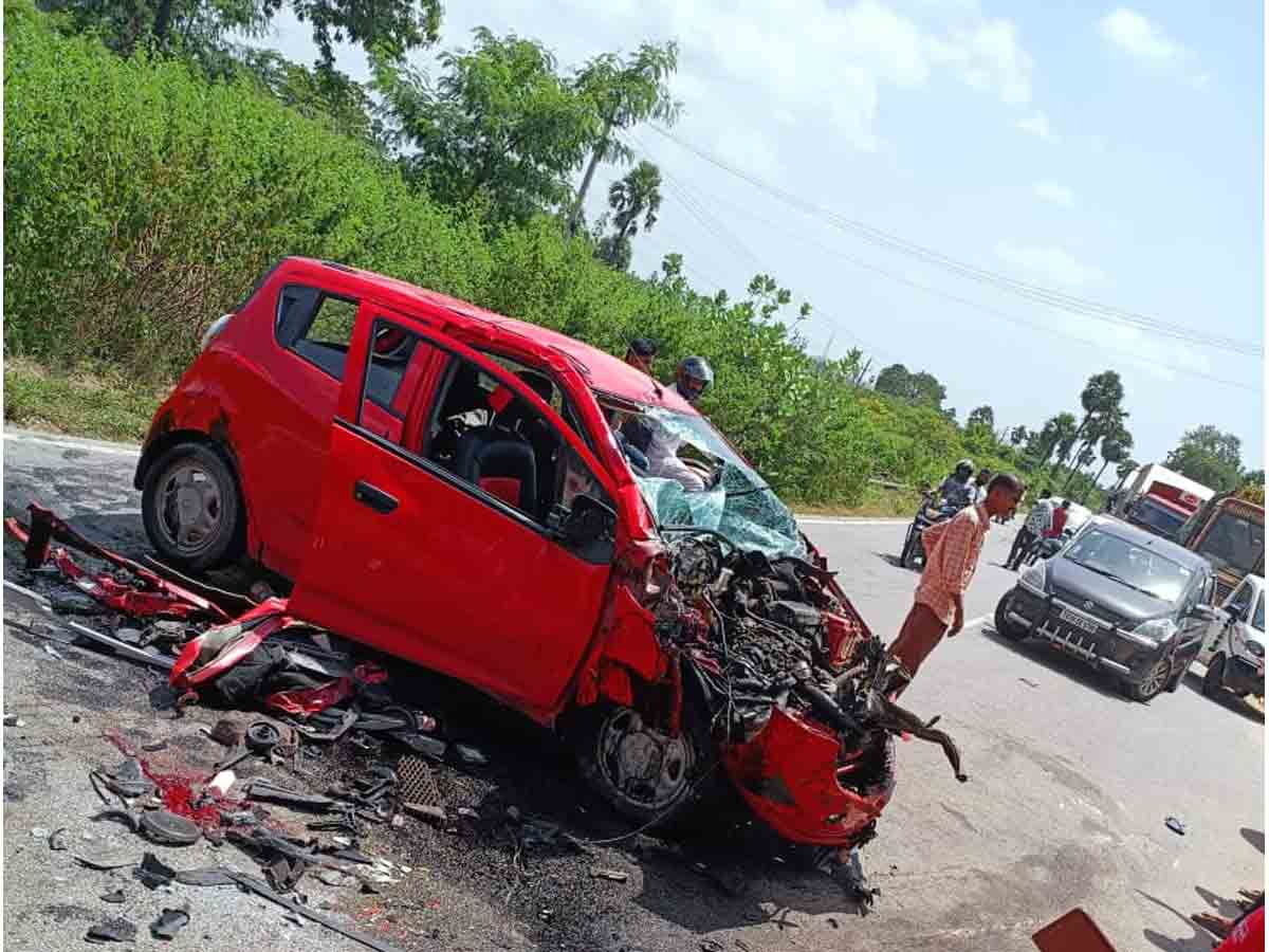 Road accident |యాదాద్రి జిల్లాలో రోడ్డు ప్రమాదం.. ఇద్దరు మృతి