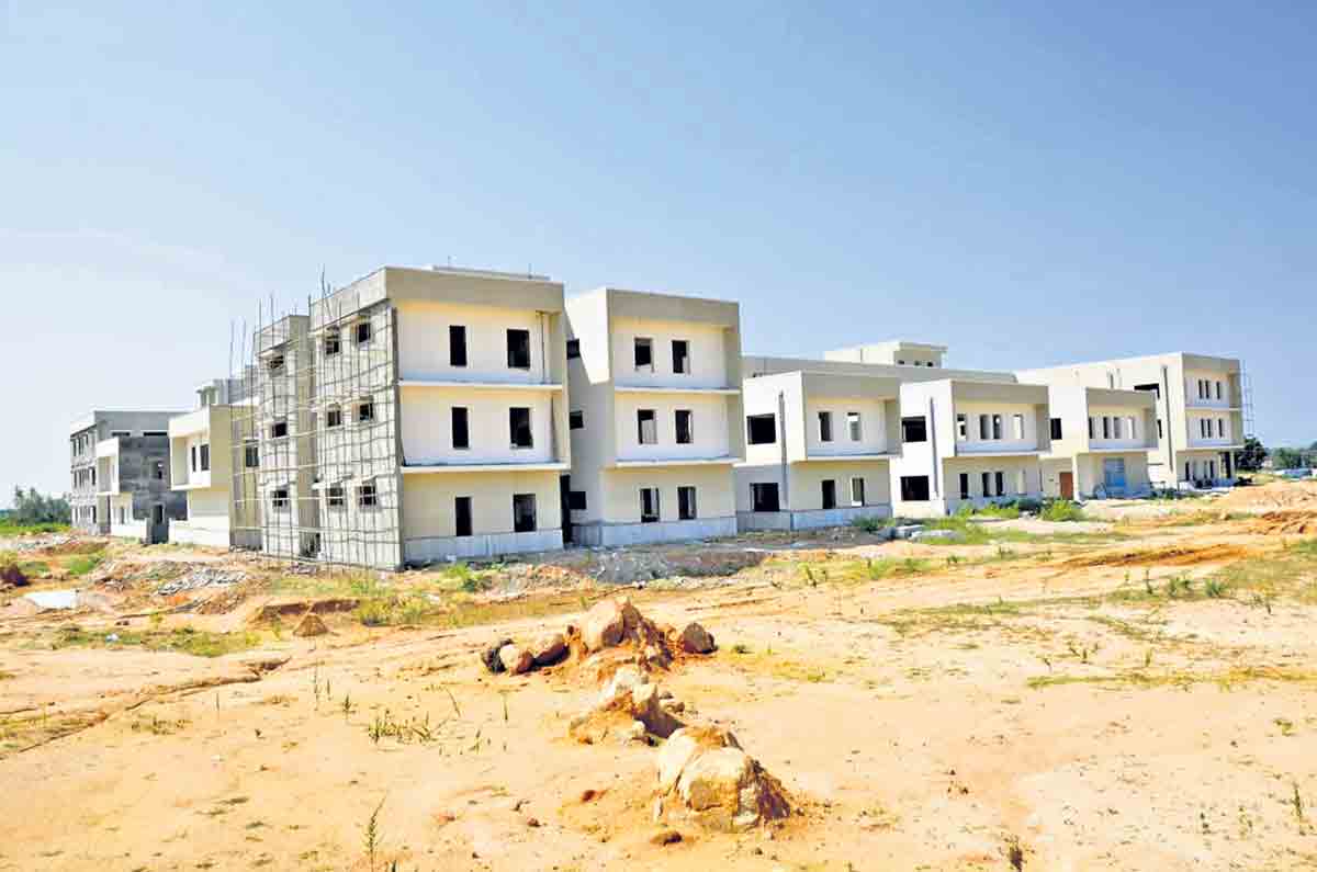 సమున్నతంగా.. సముదాయం ..!