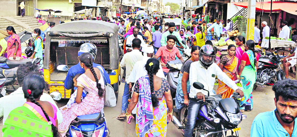 పండుగల వేళ.. జర పైలం..!