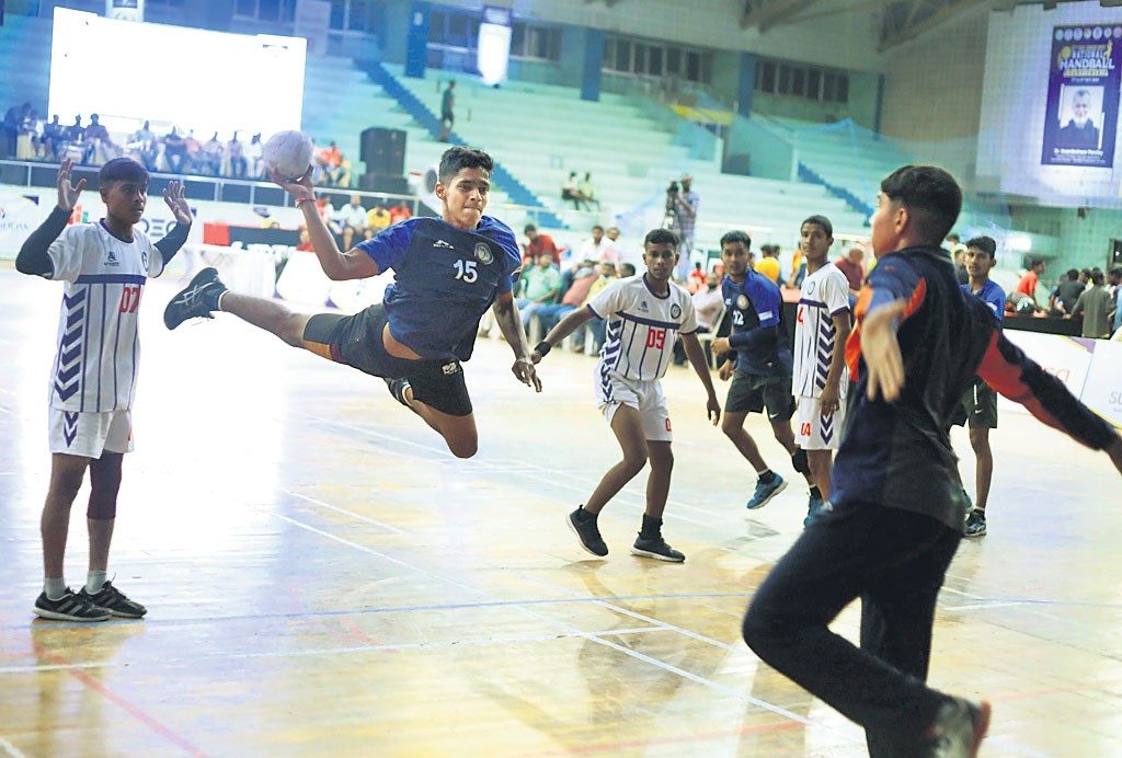 సెమీస్‌లో తెలంగాణ