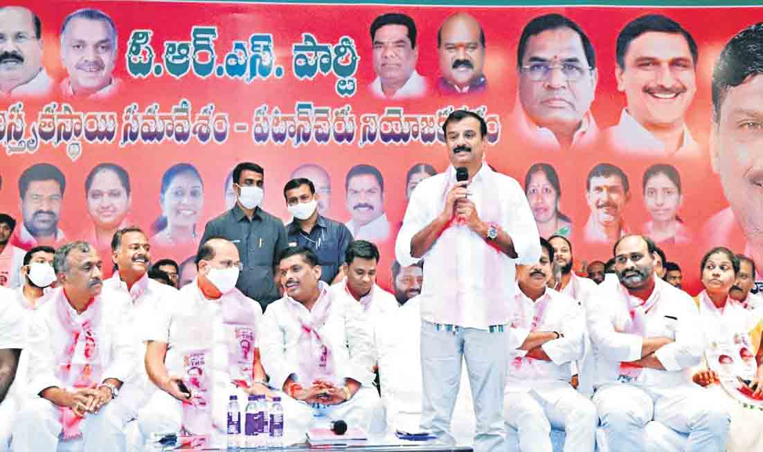 ప్రతి కార్యకర్త సైనికుడిలా పనిచేయాలి