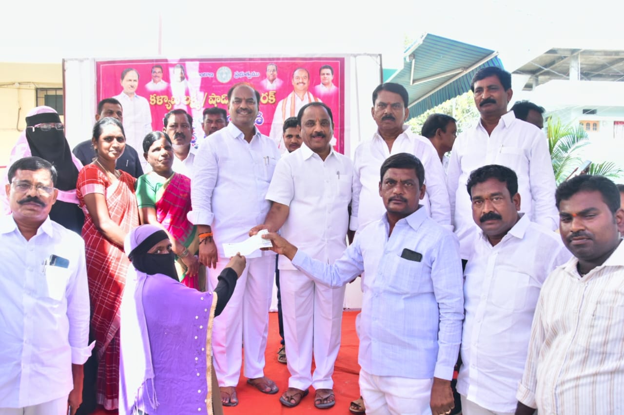 Gadwal: మైనార్టీలకు అండగా తెలంగాణ ప్రభుత్వం: ఎమ్మెల్యే కృష్ణమోహన్‌రెడ్డి