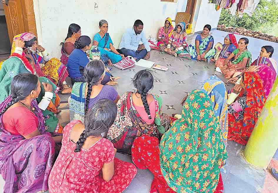 లావాదేవీలన్నీ ఆన్‌లైన్‌లోనే..