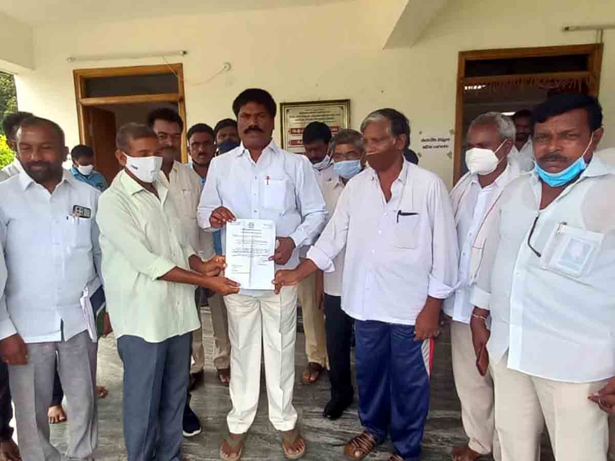 CMRF : సీఎం రిలీఫ్‌ ఫండ్‌ నిరుపేదలకు వరం.. ఎమ్మెల్యే పెద్ది సుదర్శన్‌రెడ్డి