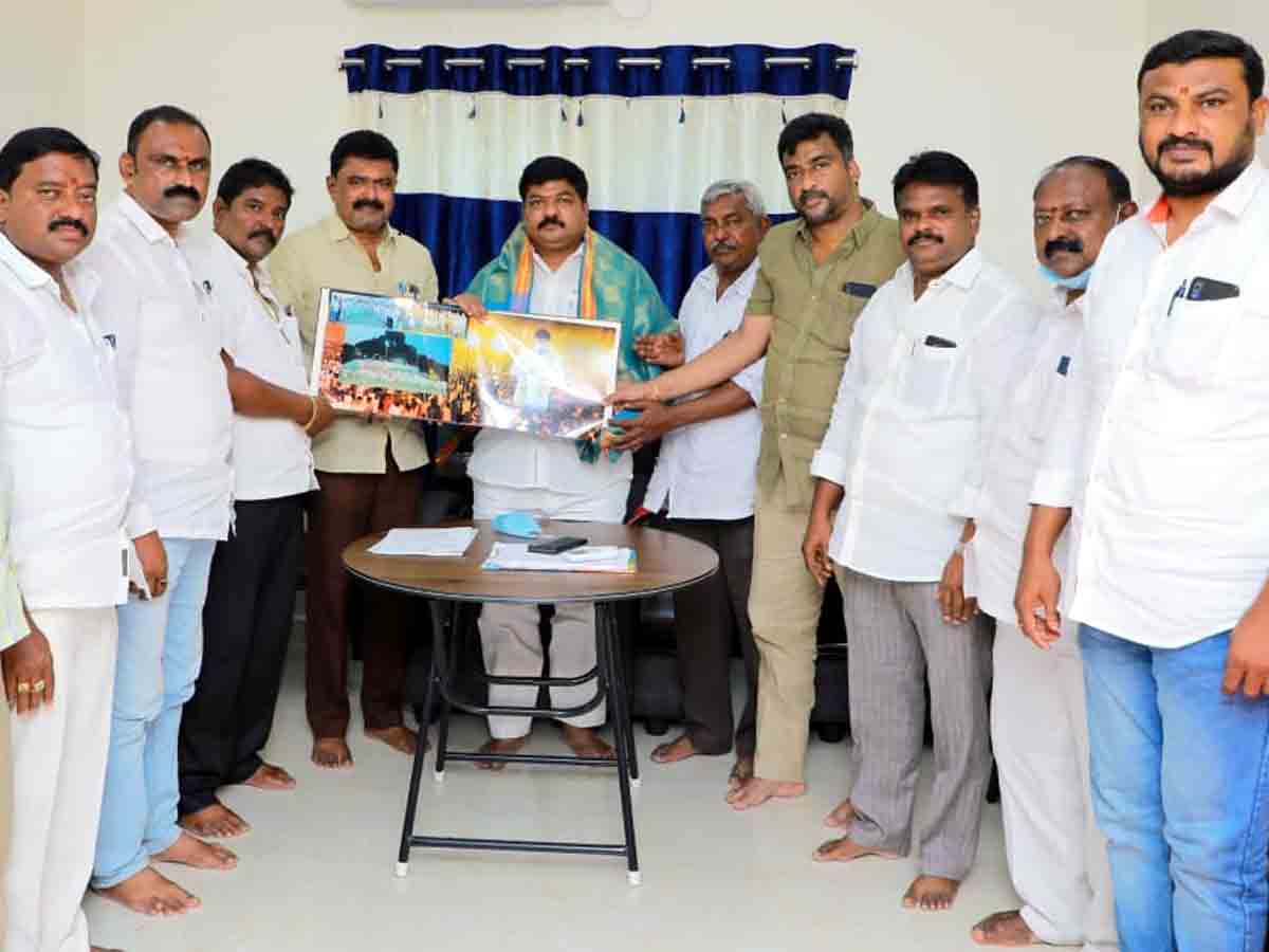 warangal : దసరా ఉత్సవాలకు అండగా ఉంటా.. ఎమ్మెల్యే నన్నపునేని నరేందర్‌