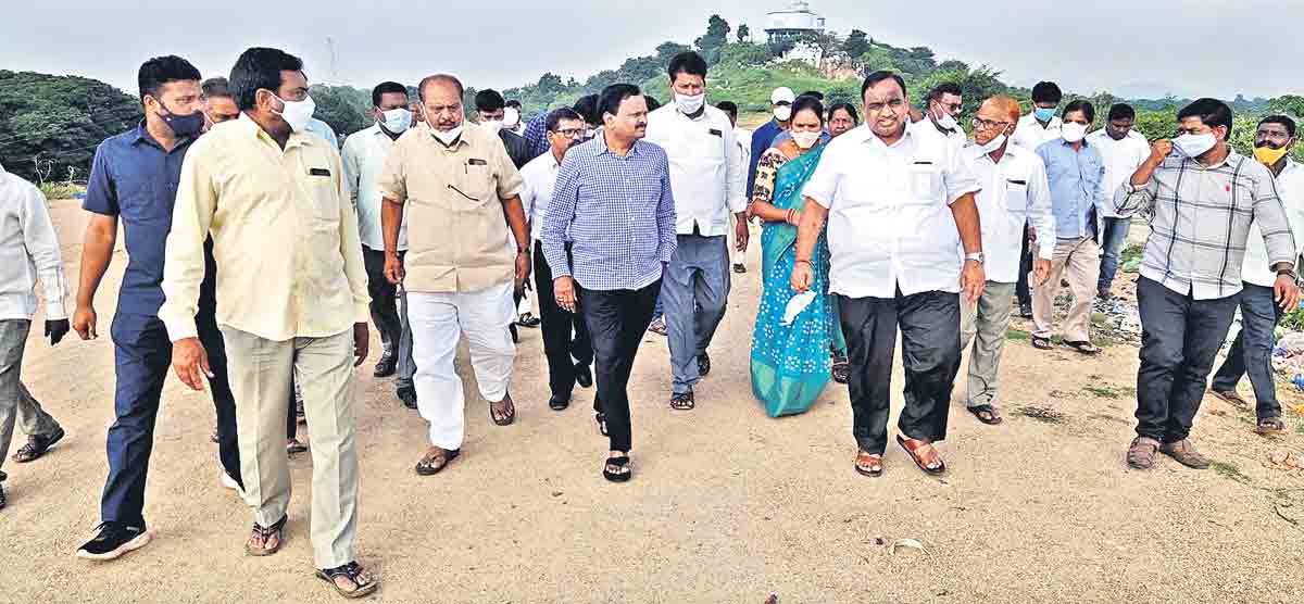 కరువు దూరం చేసిన సీఎం కేసీఆర్‌