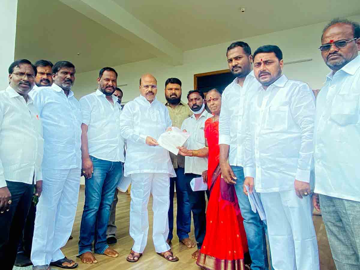 Rangareddy : నిరుపేదలకు అండగా.. ముఖ్యమంత్రి సహాయనిధి.. ఎమ్మెల్యే మంచిరెడ్డి కిషన్‌రెడ్డి