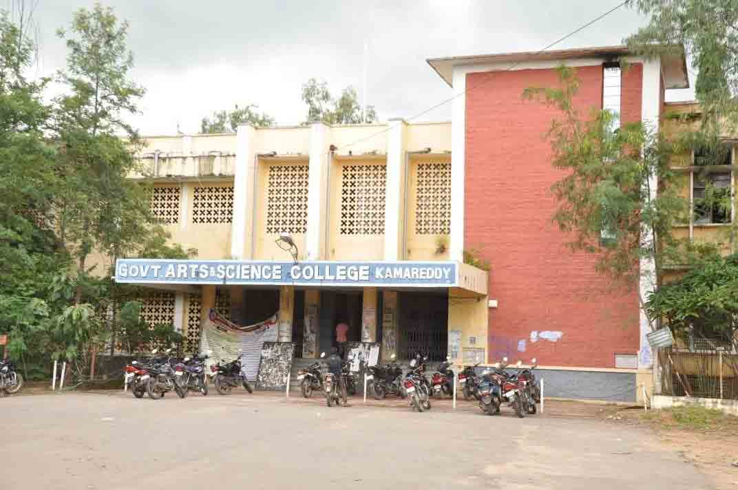 వైద్యకళాశాల ఏర్పాటు దిశగా..