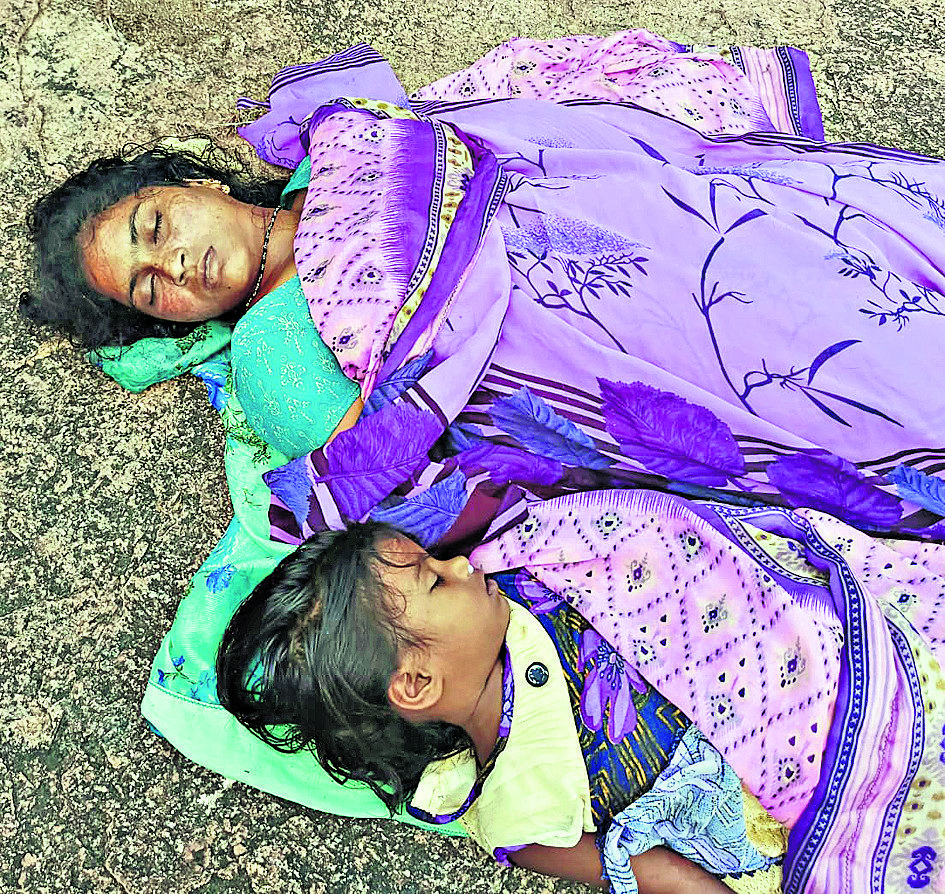 పుట్టింటికి వచ్చి.. పుట్టెడు దు:ఖం మిగిల్చి