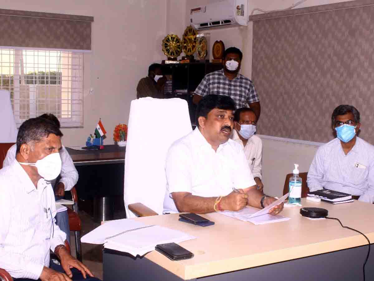 jangaon : వందశాతం వ్యాక్సినేషన్ పూర్తి చేయాలి.. కలెక్టర్  శివలింగయ్య