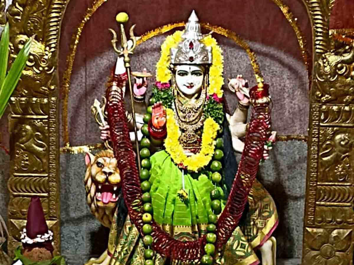 Vikarabad : బాలత్రిపురసుందరీదేవీగా అమ్మవారు..