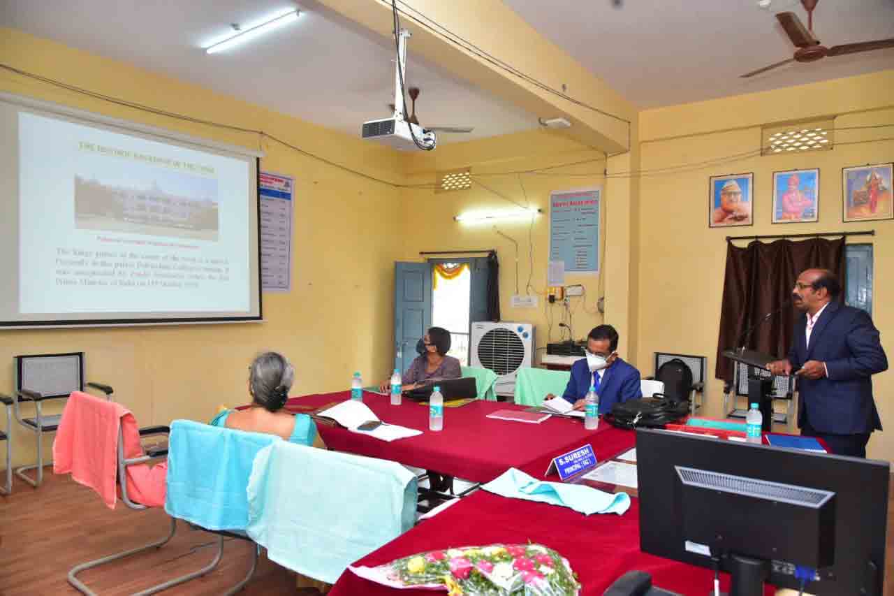 Wanaparthy: మహిళా డిగ్రీ కళాశాలలో న్యాక్ కమిటీ సందర్శన