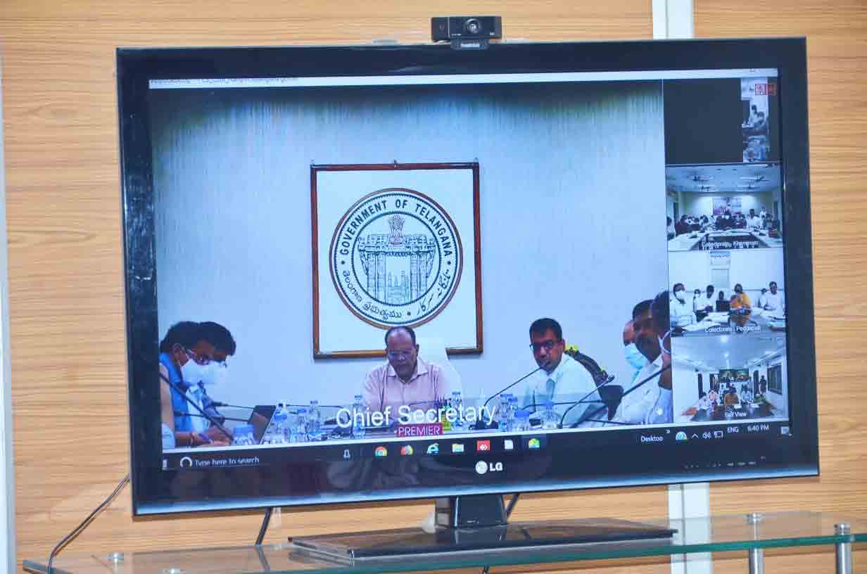 Nagarkurnool:  వంద శాతం వ్యాక్సినేషన్ పూర్తి కావాలి: రాష్ట్ర ప్రధాన కార్యదర్శి సోమేశ్‌కుమార్