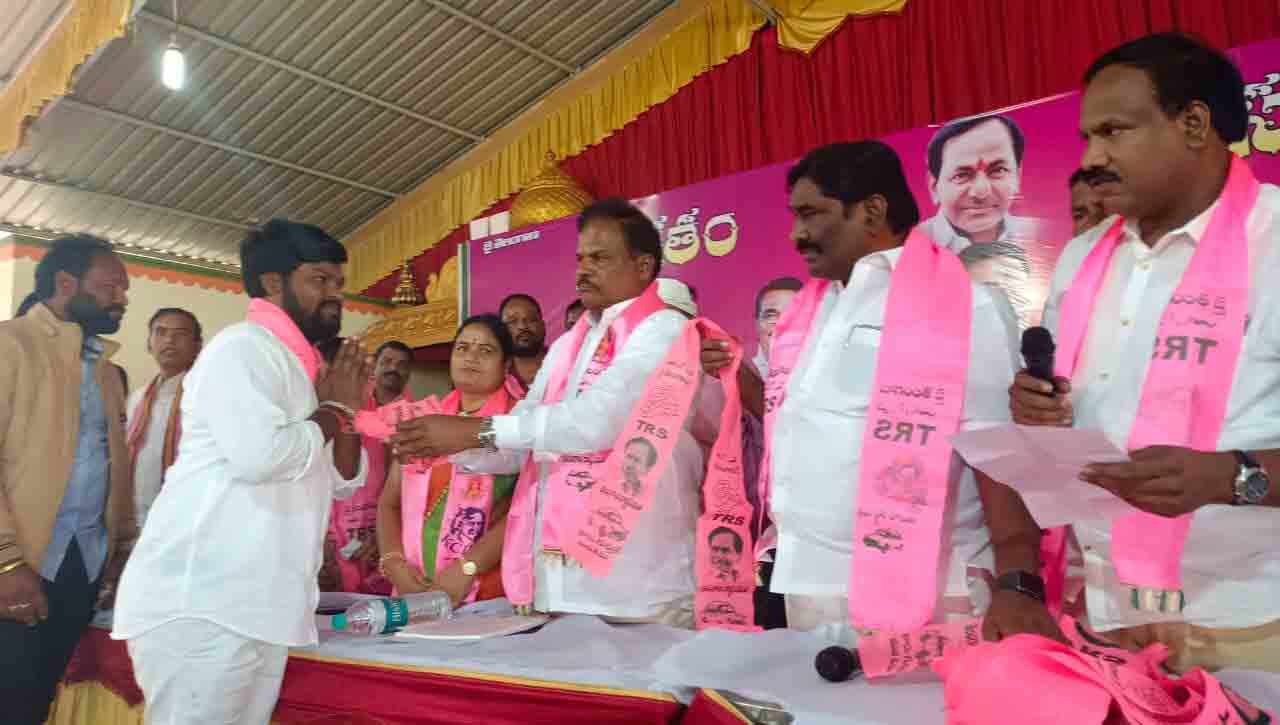 Veldanda: ప్రజలు బీజేపీ, కాంగ్రెస్ పార్టీల మాటలు నమ్మే పరిస్థ్థితిలో లేరు.. ఎమ్మెల్యే జైపాల్ యాదవ్