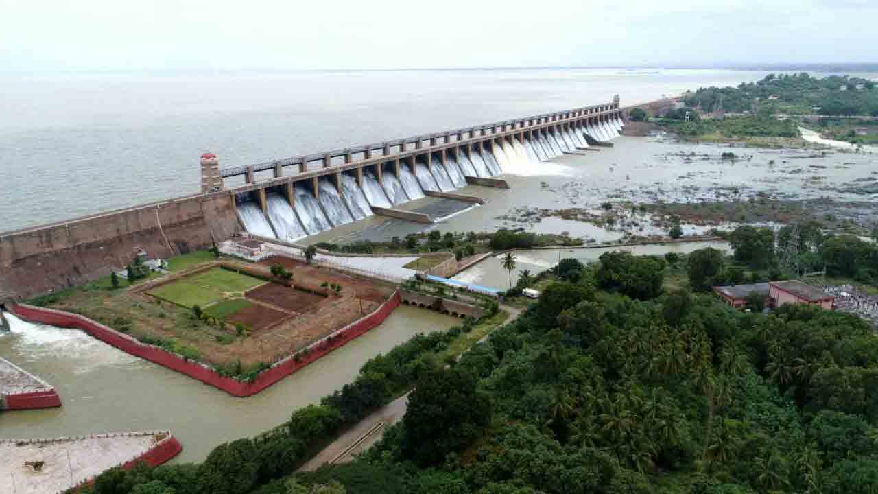 తుంగభద్ర డ్యాంకు వరద