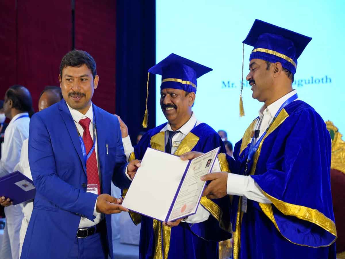 Guguloth Shankar Naik : తండా నుంచి డాక్టరేట్‌ వరకు.. ఉద్యమ కెరటం శంకర్‌నాయక్‌