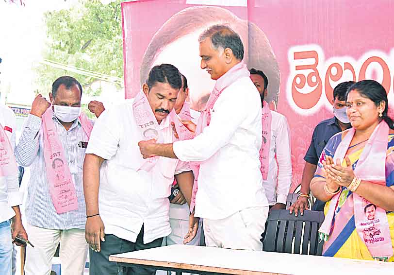 మాటల బీజేపీనా.. చేతల టీఆరెస్సా?