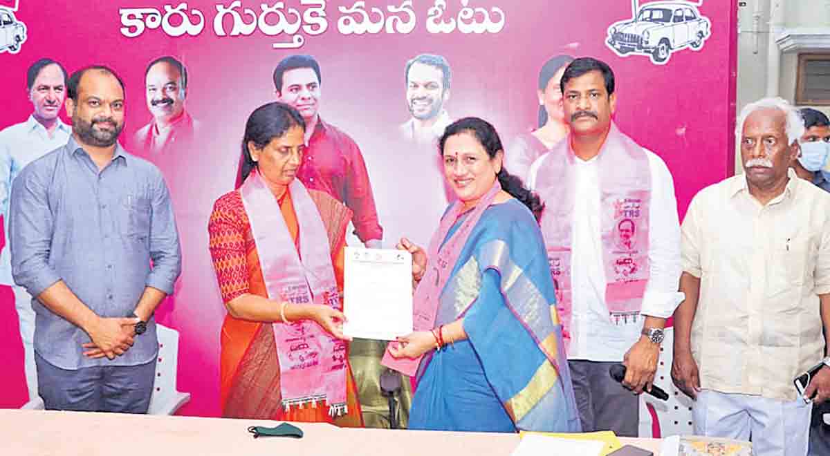 సంక్షేమ పథకాలను ప్రజల్లోకి తీసుకెళ్లాలి
