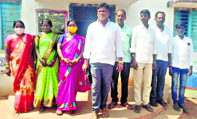 ఉపసర్పంచ్‌ పై నెగ్గిన అవిశ్వాసం