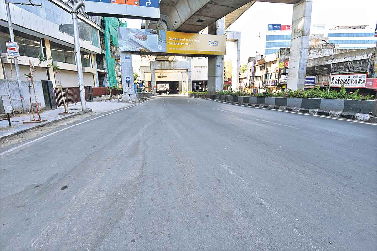 వానలకు విరామం.. పనులు వేగిరం