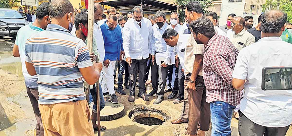 డ్రైనేజీ సమస్యను పరిష్కరిస్తాం