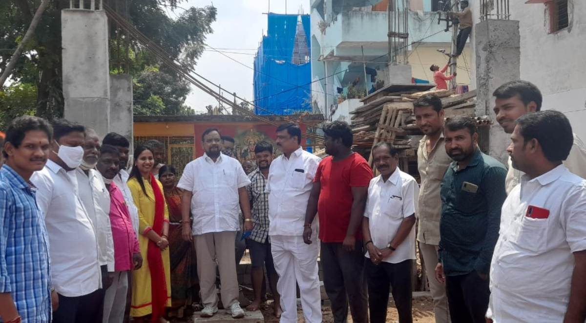 Community Hall | త్వరలో కమ్యూనిటీ హాల్‌ నిర్మాణం పూర్తి : ఎమ్మెల్యే సాయన్న