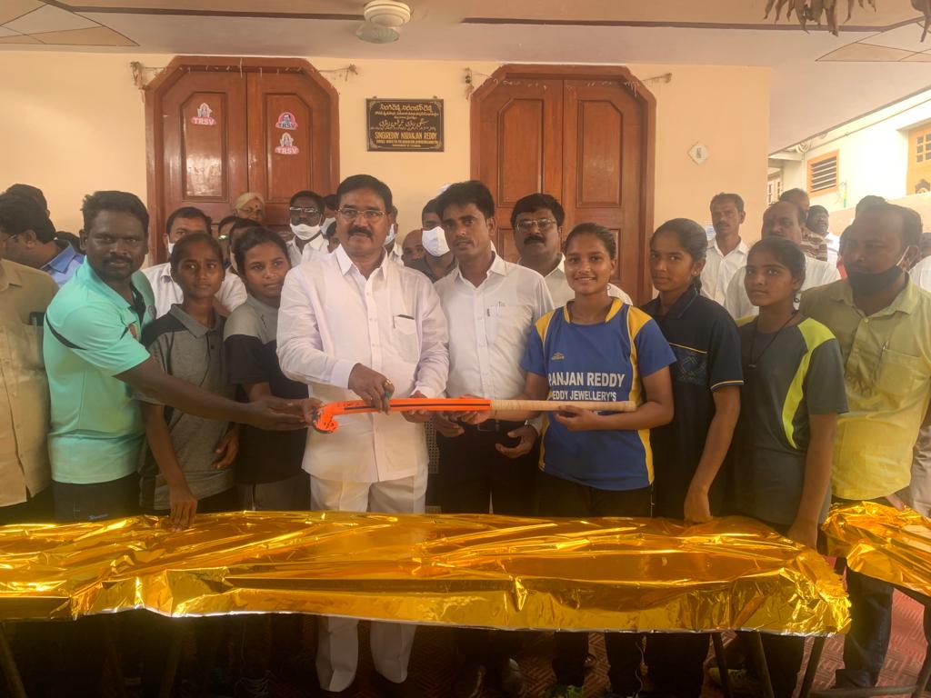 Wanaparthy: జాతీయ స్థాయిలో మంచి పేరు తీసుకురావాలి.. మంత్రి నిరంజన్‌రెడ్డి