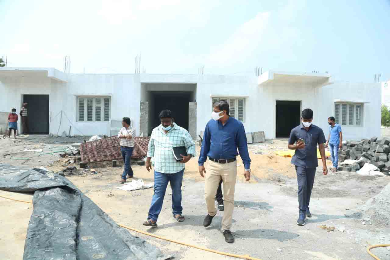 తుది దశకు ఈవీఎం గోదాంల నిర్మాణం.. కలెక్టర్‌ కృష్ణ ఆదిత్య