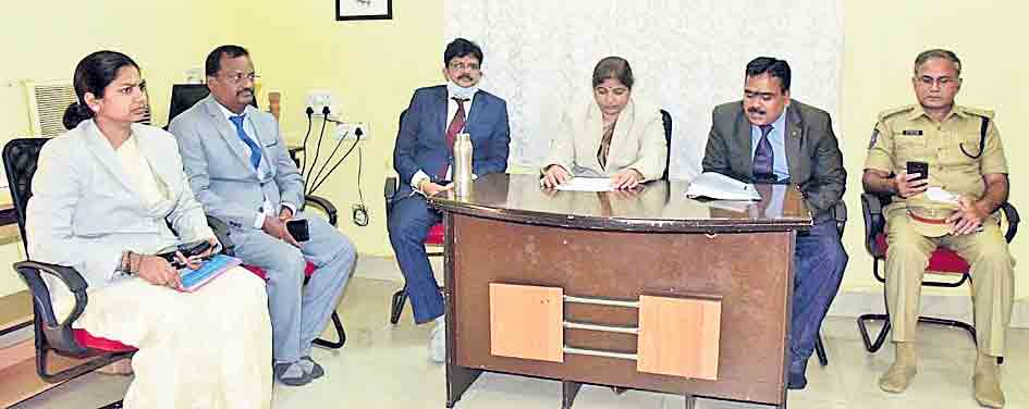 చట్టం ముందు అందరూ సమానులే