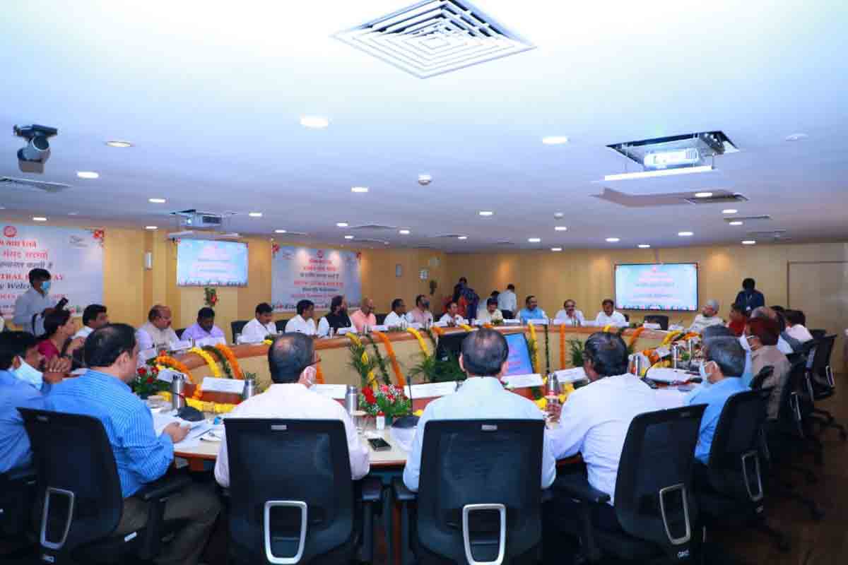 మొక్కుబడిగా..