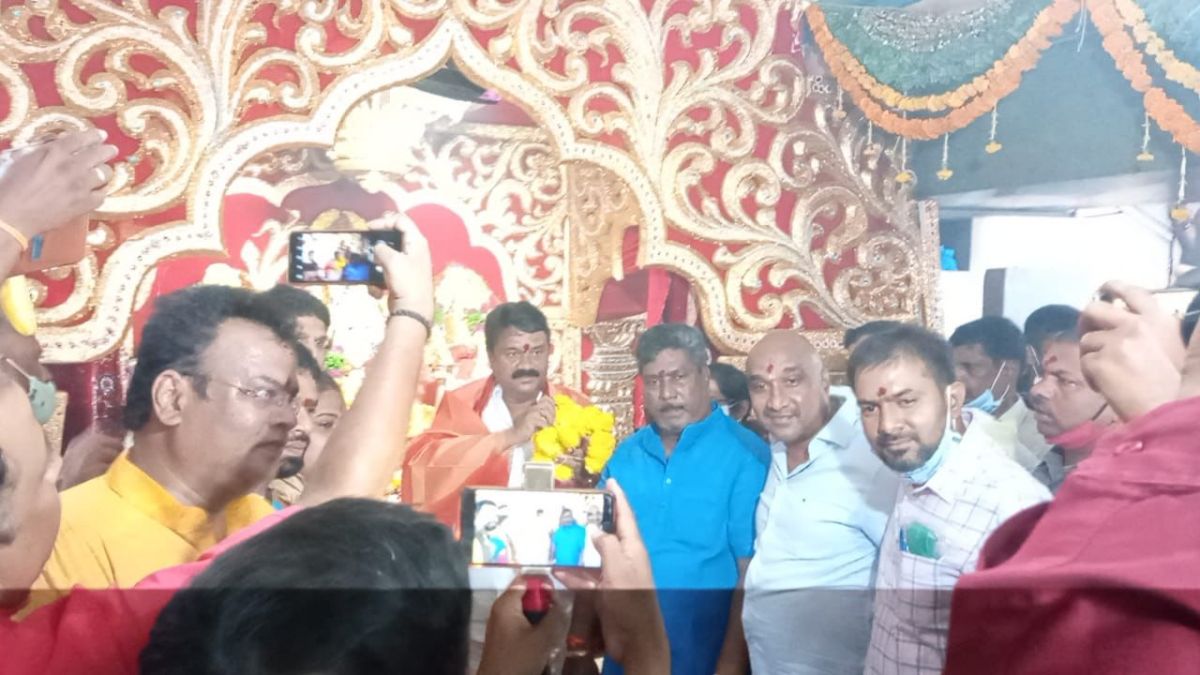 Devi navaratrulu | కనకదుర్గా ఆలయంలో మంత్రి తలసాని పూజలు