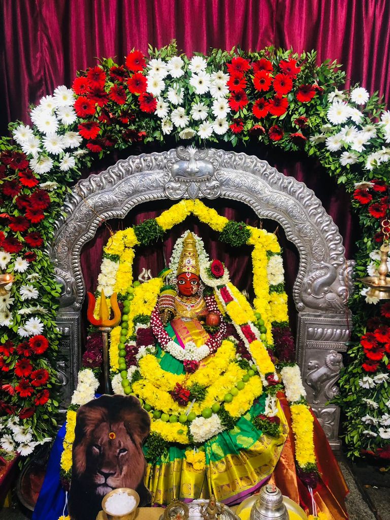 Devi navaratrulu | శ్రీదుర్గాదేవిగా మహంకాళి అమ్మవారు