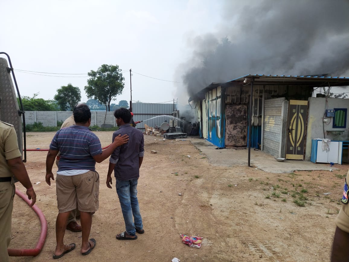 Fire accident | హిమాయత్‌ సాగర్‌లో అగ్ని ప్రమాదం.. సినిమా షూటింగ్‌ సామాగ్రి దగ్ధం