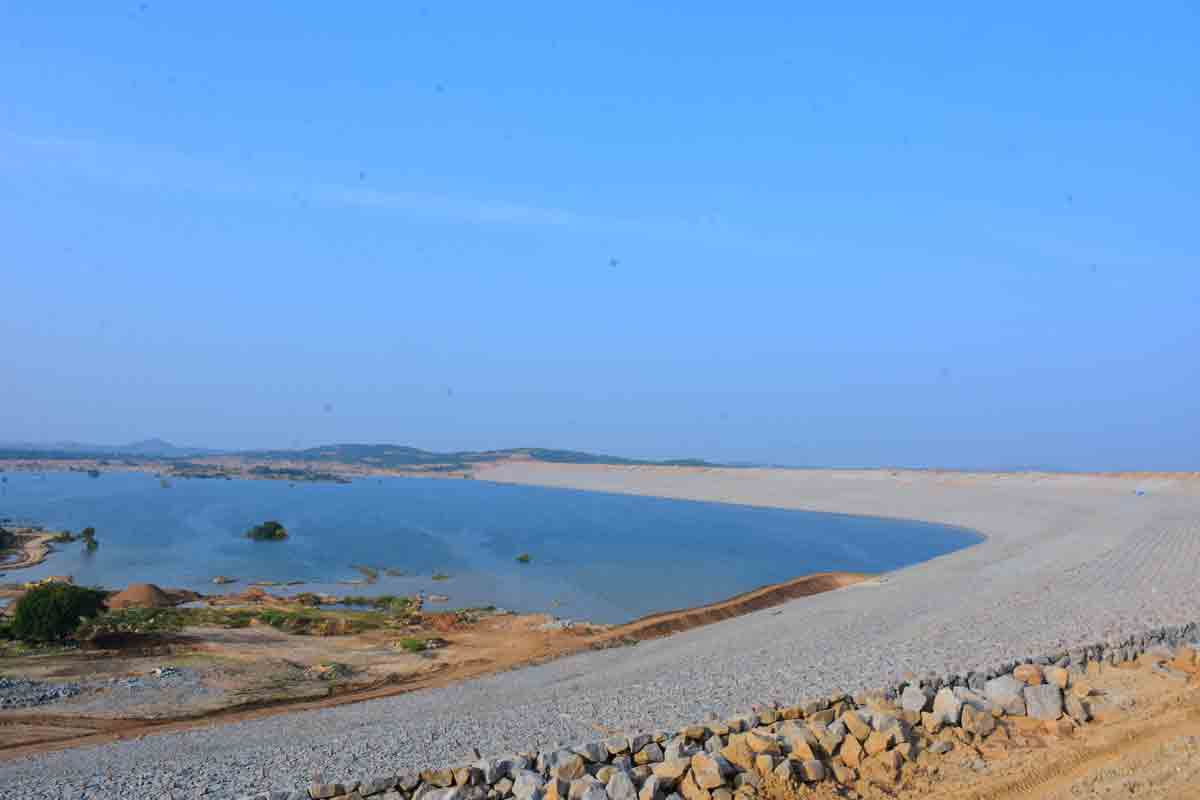 ఆధ్యాత్మిక.. పర్యాటక శోభ