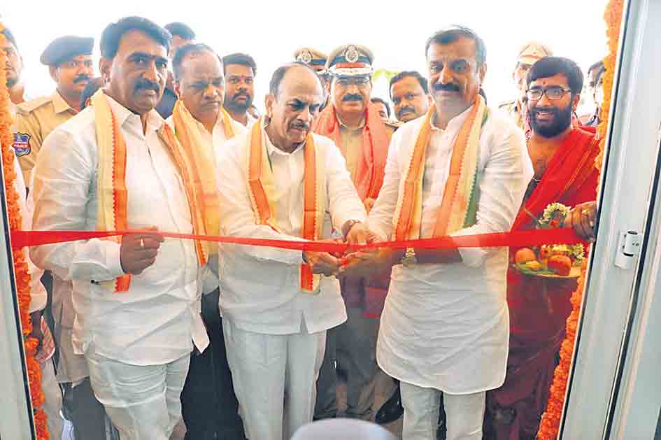 ఫ్రెండ్లీ పోలీసింగ్‌తో సత్ఫలితాలు