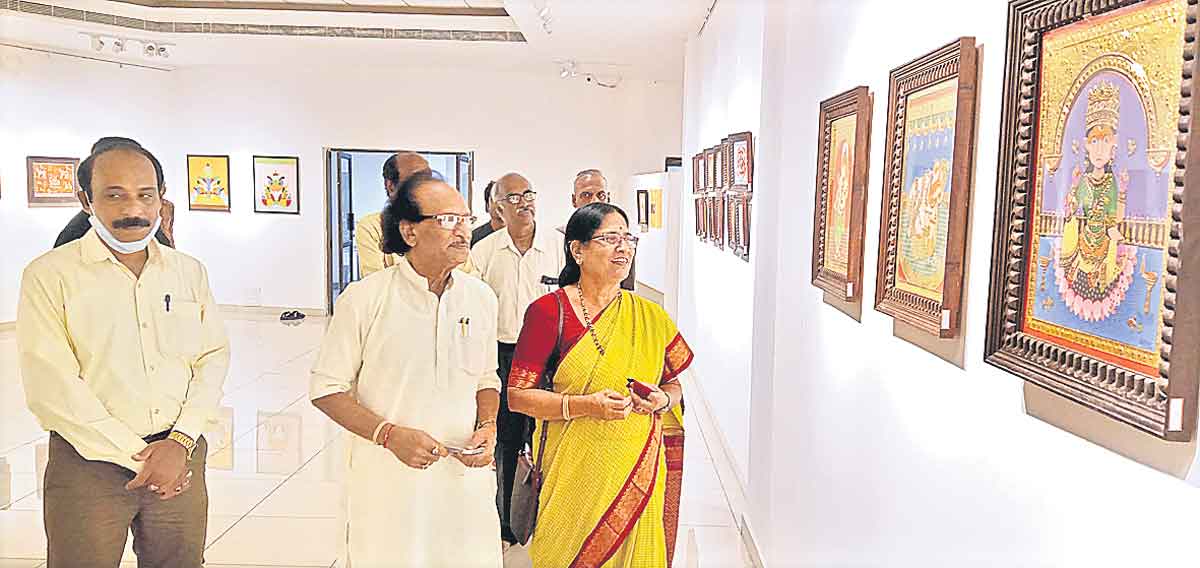 మనస్సు హత్తుకునేలా చిత్రాలు ఎమ్మెల్సీ వాణీదేవి