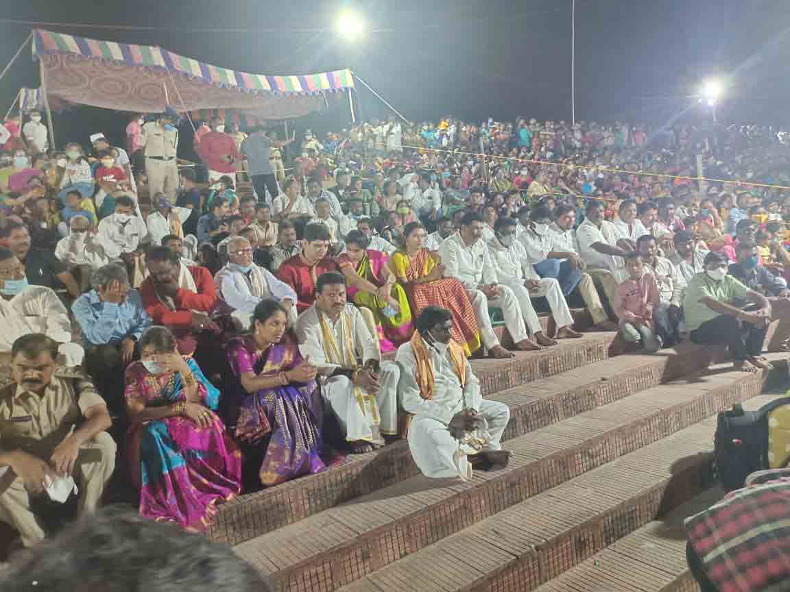 నేత్రానందం.. తెప్పోత్సవం