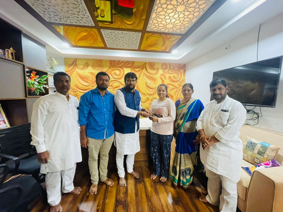 Uppala foundation | పేదింటి ఆడబిడ్డ పెండ్లికి ఉప్పల ఫౌండేషన్‌ చేయూత