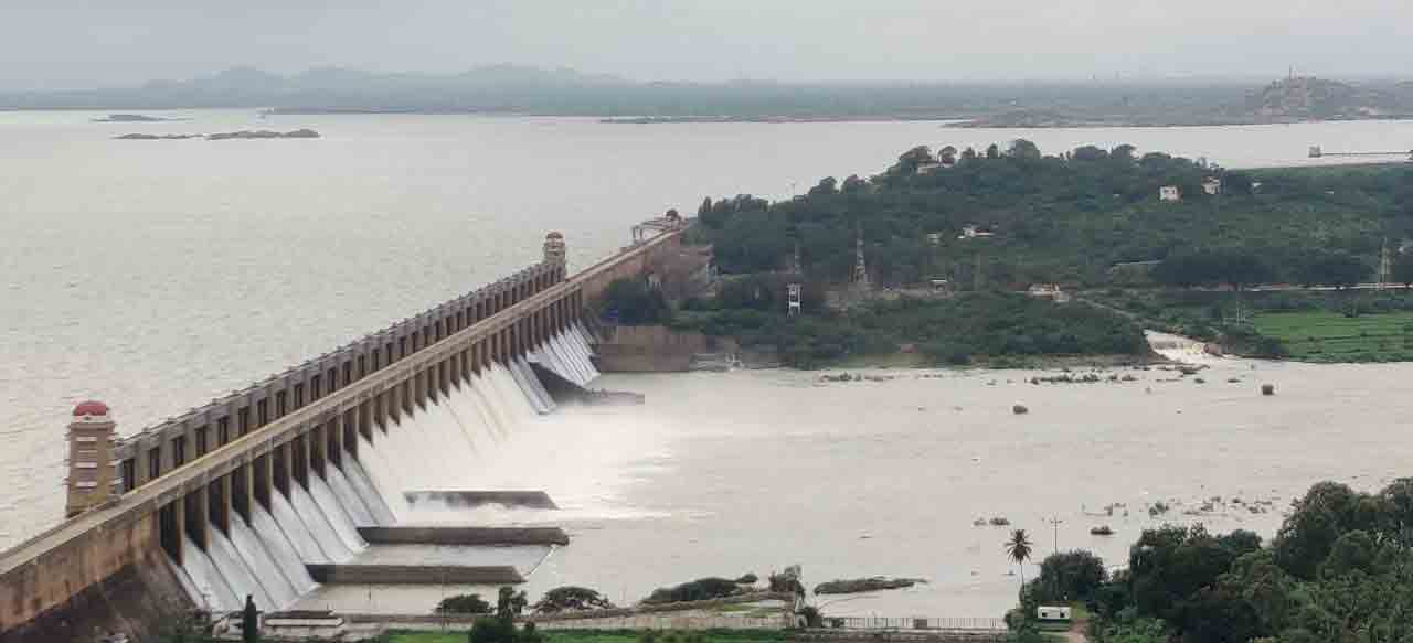 తుంగభద్ర డ్యాంకు పెరిగిన వరద